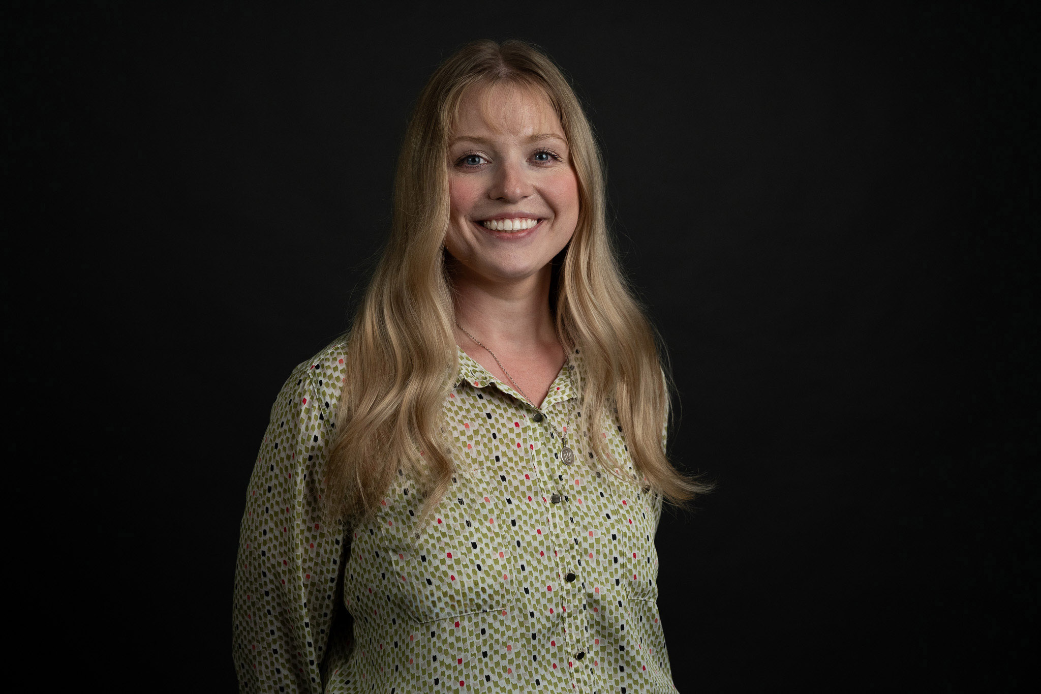 Headshot of Elizabeth Panas