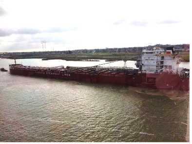 barge leaving toledo, ohio
